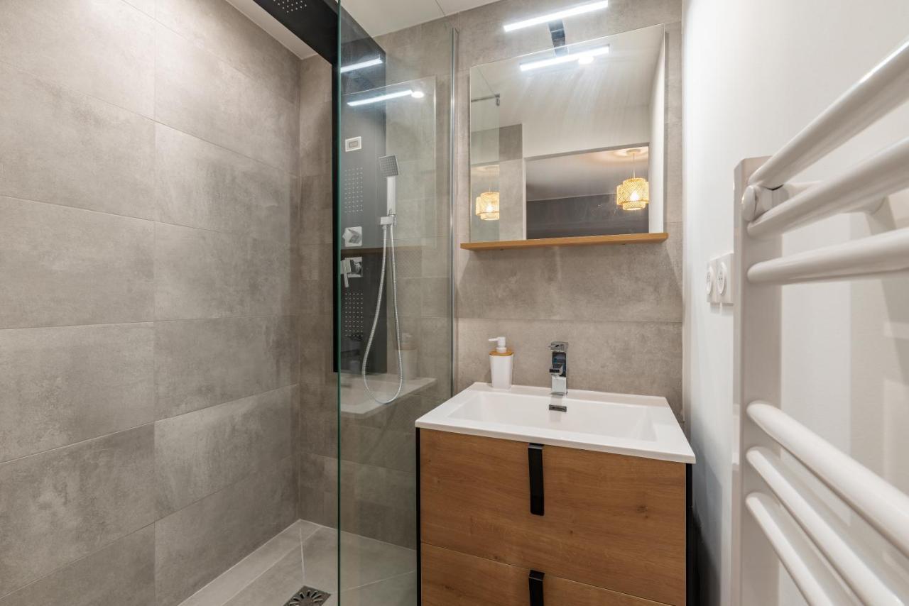 Amja Proche Clinique Saint-Roch Apt 3 Chambres 3 Salles De Bain Parking Gratuit Ideal Famille Groupe Coworking 10 Min Centre Ville 10 Min Plage 5 Min Sortie Autoroute Монпельє Екстер'єр фото